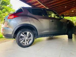 Nissan Juke 2012 SUV (Used)