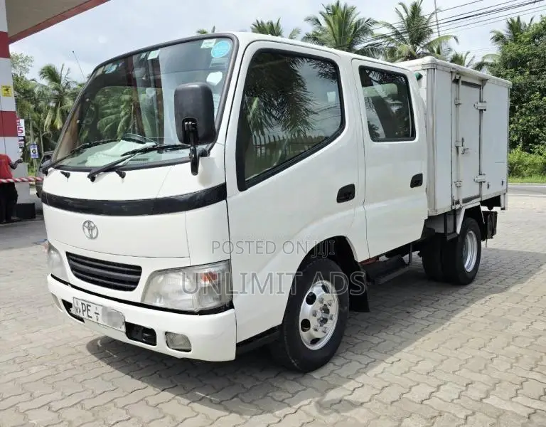 Toyota Toyoace 2007 Crew Cab (Used)