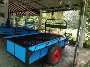 Kubota Trailer 2000 Tractor (Used)