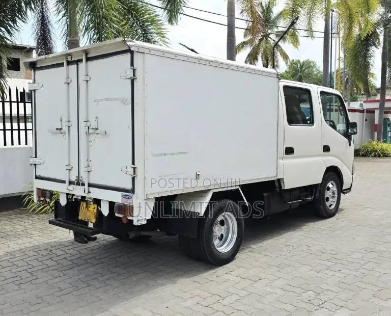 Toyota Toyoace 2007 Crew Cab (Used)