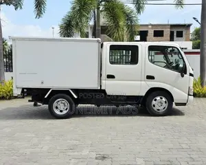 Toyota Toyoace 2007 Crew Cab (Used)