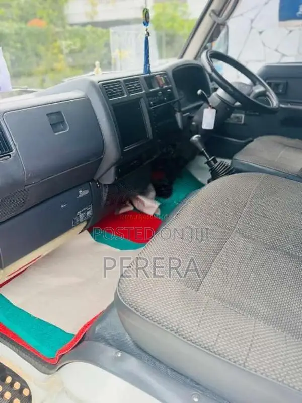 Toyota CrewCab 1990 Crew Cab (Used)