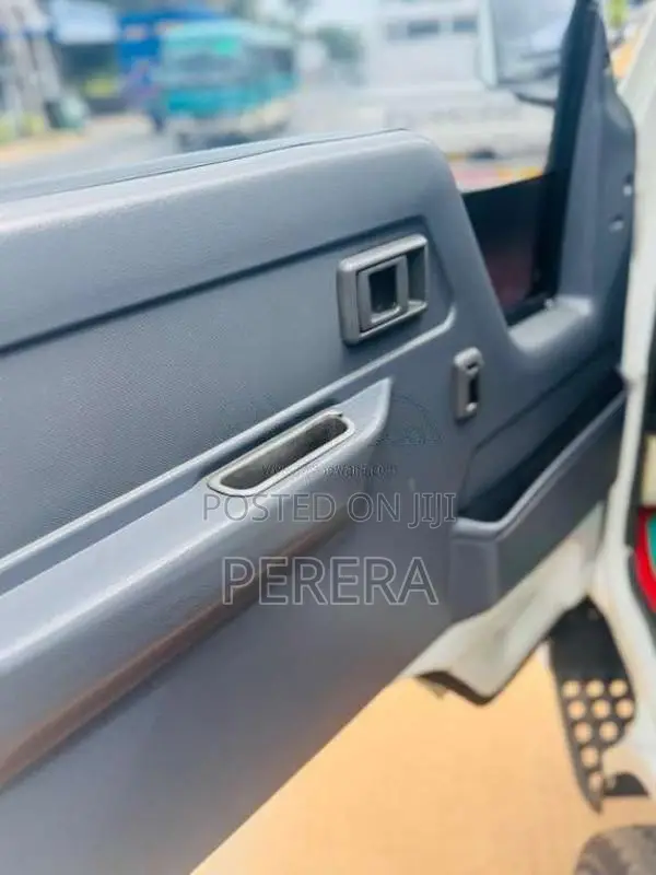 Toyota CrewCab 1990 Crew Cab (Used)