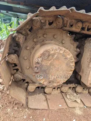 Kobelco Excavator 2000 Heavy-Duty (Used)