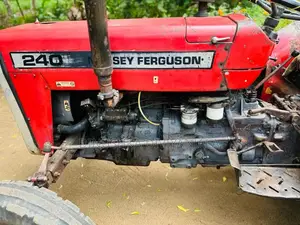 Massey-Ferguson 240 1980 Tractor (Used)