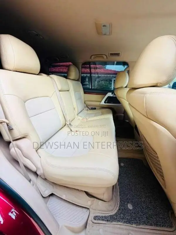 Toyota LAND CRUISER V8 2013 Crew Cab (Used)