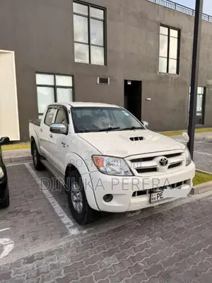 Toyota Hilux 2007 Pickup (Used)