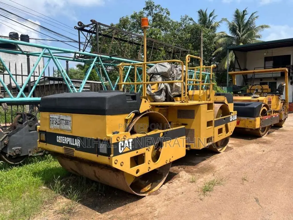 CAT CB534 Vibrating Roller 2002 Heavy-Duty Unregistered (Recondition)