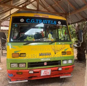 Isuzu Journey 1987 Bus (Used)