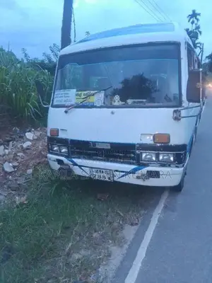 Isuzu Journey 1980 Bus (Used)
