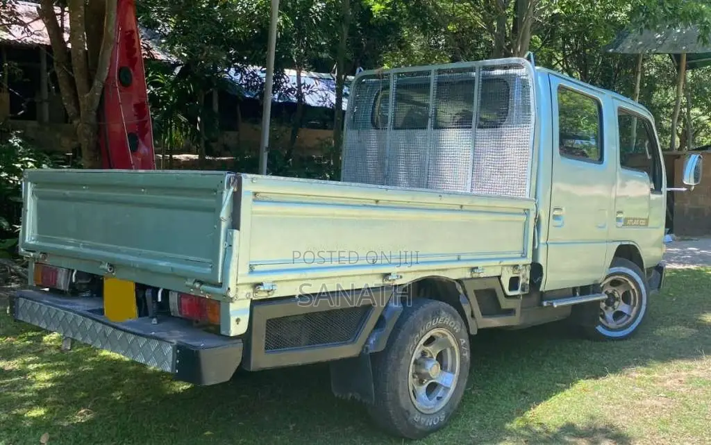 Nissan Cabstar 1999 Crew Cab (Used)