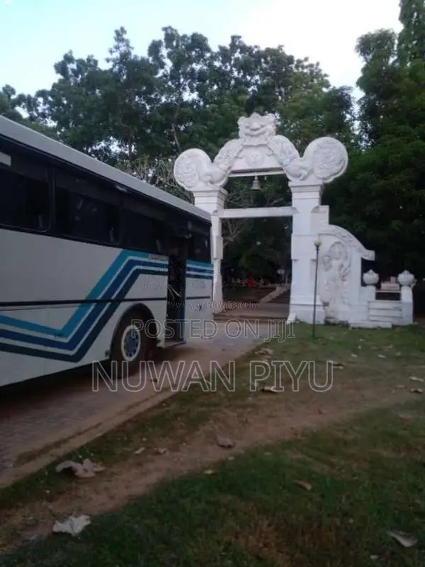 Ashok-Leyland Viking 2018 Bus (Used)