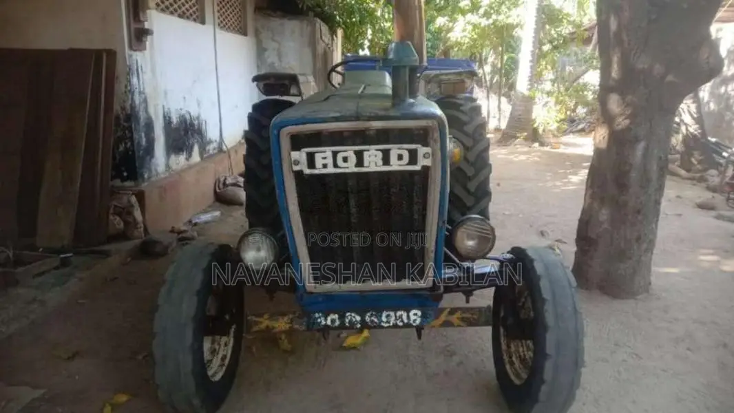 Ford 3600 1984 Tractor (Used)