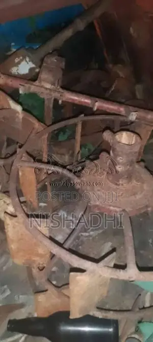 Kubota K700 2013 Tractor (Used)