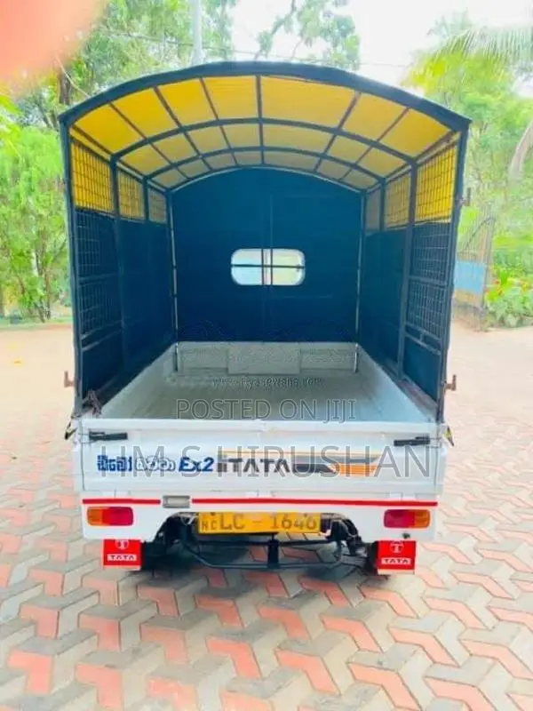 Tata Dimo Batta 2008 Lorry (Used)