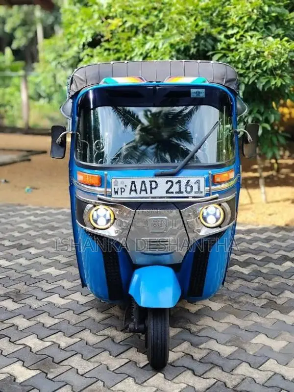 Bajaj RE 2014 Three Wheel (Used)