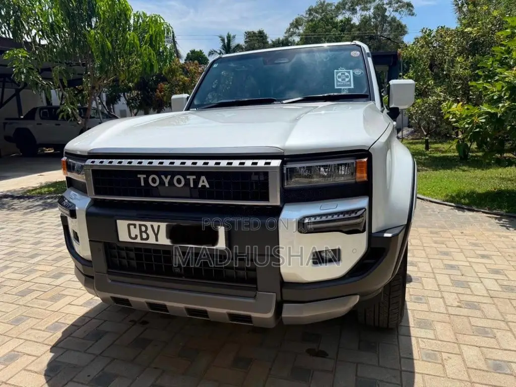 Toyota Land Cruiser 250 2025 SUV (Used)