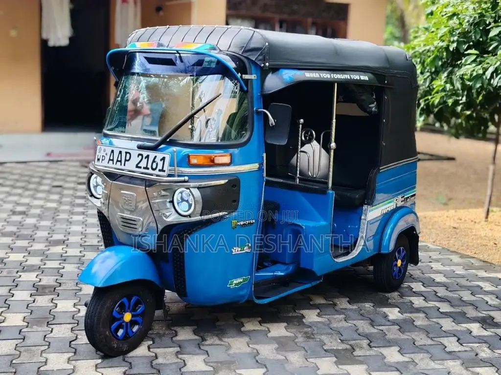 Bajaj RE 2014 Three Wheel (Used)