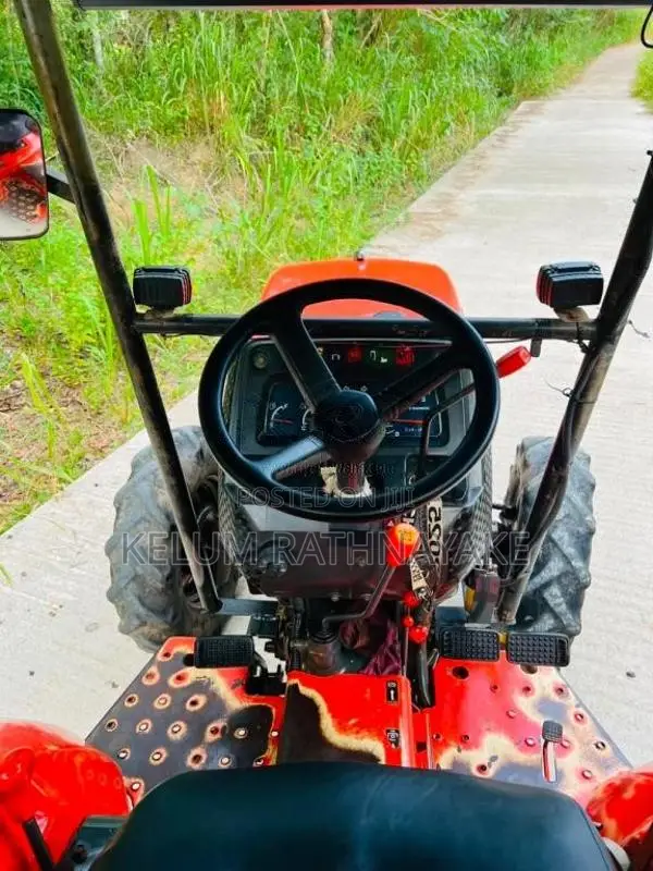 Kubota 3408 2021 Tractor (Used)