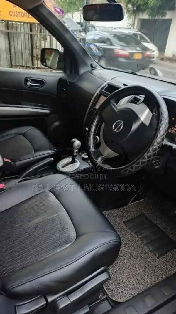 Nissan X-trail T31 2012 SUV (Used)