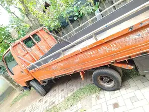 Toyota Dyna 2001 Lorry (Used)