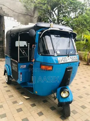 Bajaj RE 2 Stroke 2006 Three Wheel (Used)