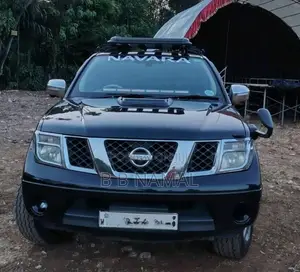 Nissan Navara Frontier 2010 Pickup (Used)