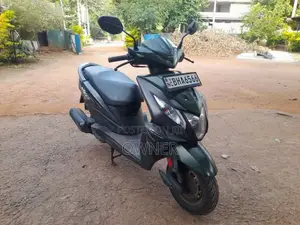 Honda Dio DX 2018 Motorbike (Used)