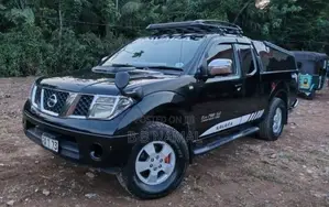 Nissan Navara Frontier 2010 Pickup (Used)
