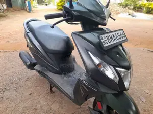 Honda Dio DX 2018 Motorbike (Used)
