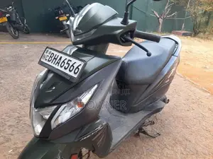 Honda Dio DX 2018 Motorbike (Used)