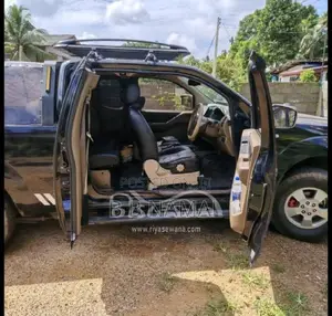 Nissan Navara Frontier 2010 Pickup (Used)