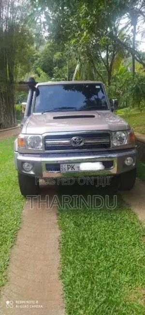 Toyota Land Cruiser 79 V8 2018 Pickup (Used)