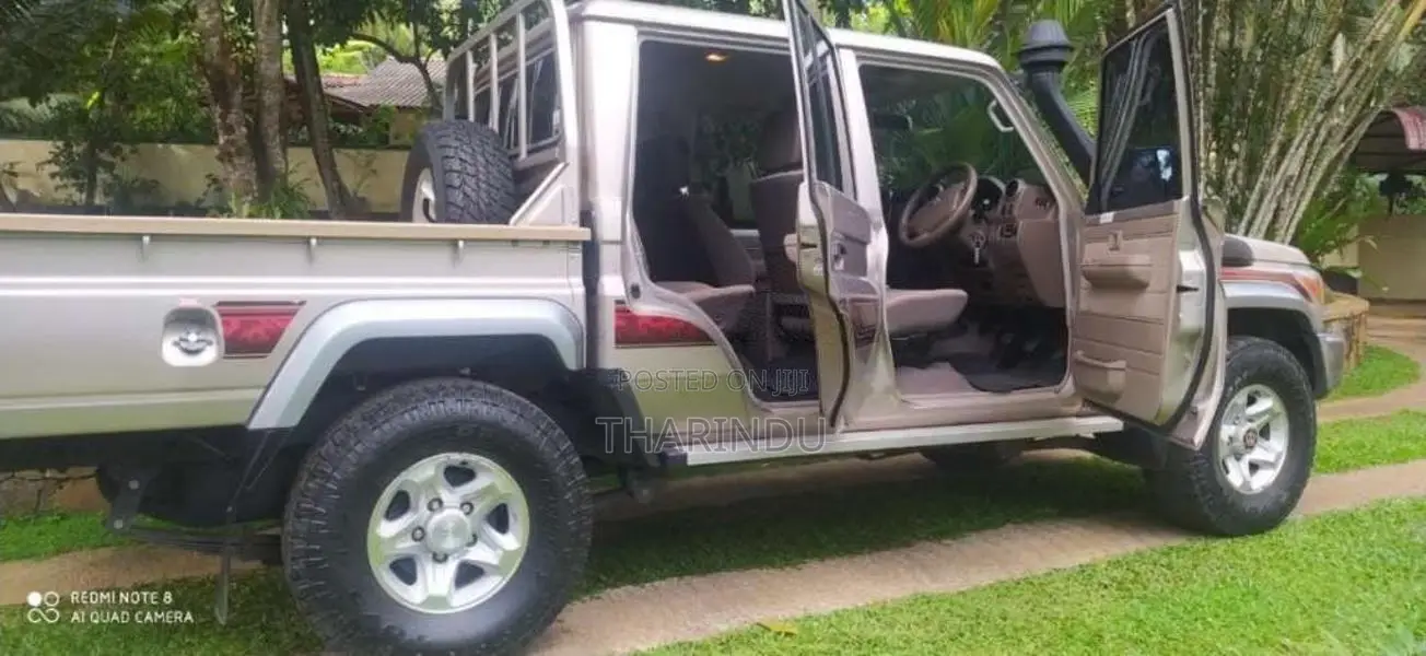 Toyota Land Cruiser 79 V8 2018 Pickup (Used)
