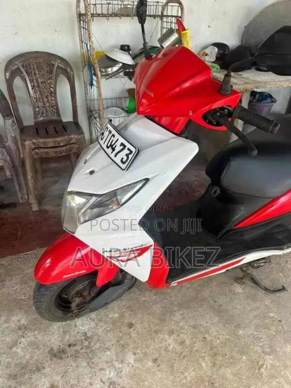 Honda Dio 2015 Motorbike (Used)