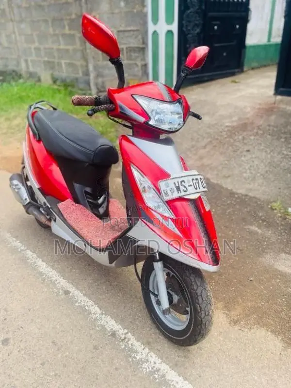 TVS Scooty Streak 2011 Motorbike (Used)