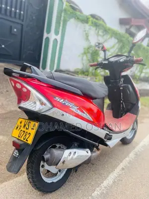 TVS Scooty Streak 2011 Motorbike (Used)
