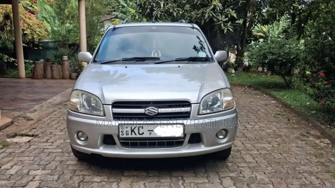 Suzuki Swift 2004 Car (Used)