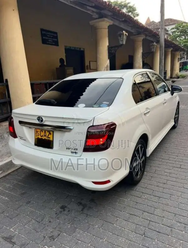 Toyota AXIO WXB 2018 Car (Used)