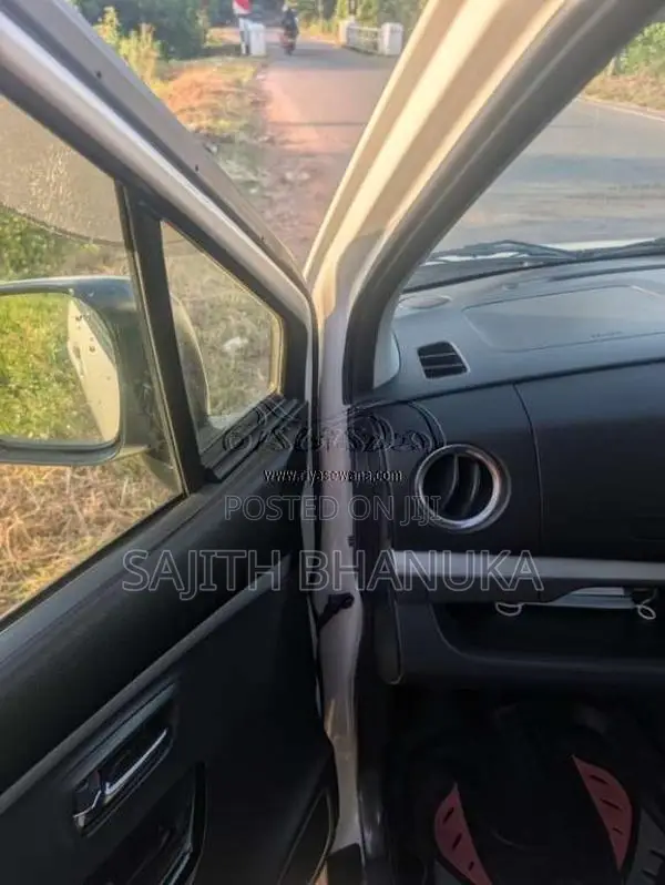 Suzuki Wagon R Stingray 2015 Car (Used)