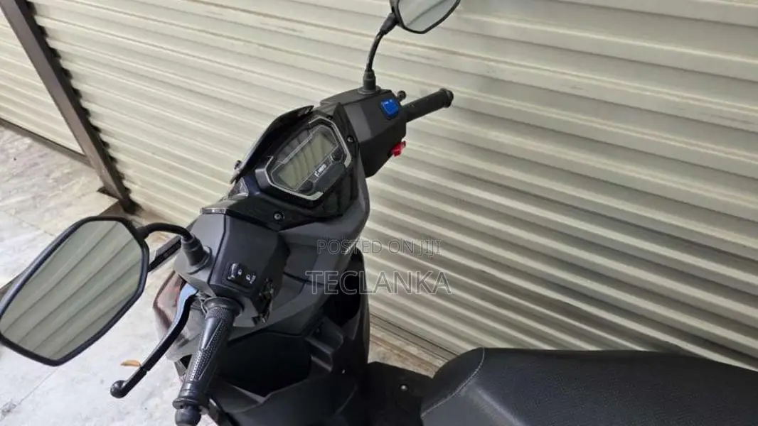 Hero Xoom 110 EFI 2026 Motorbike (Used)