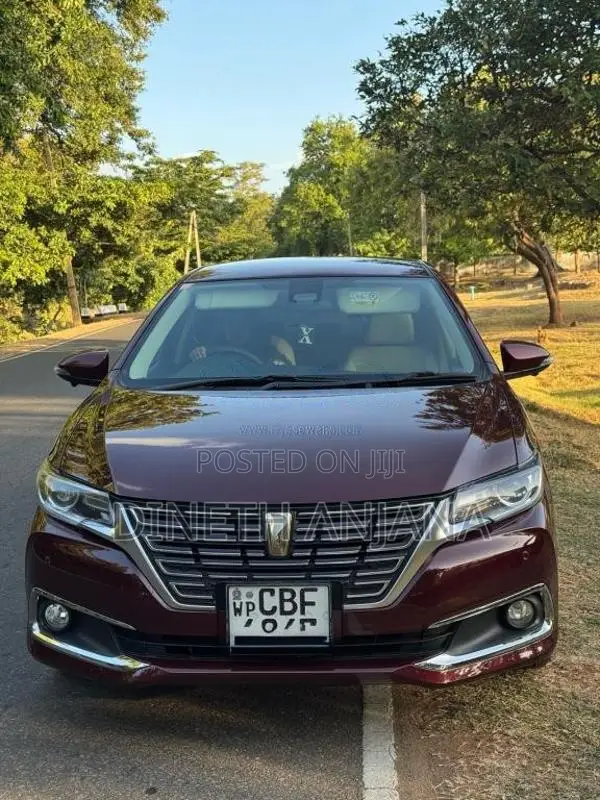 Toyota Premio 2018 Car (Used)