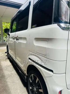 Suzuki Spacia Custom 2018 Car (Used)