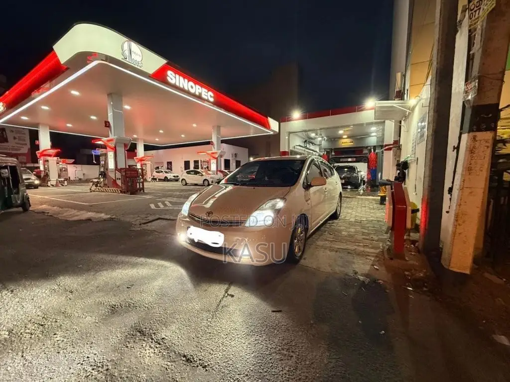 Toyota Prius 2008 Car (Used)