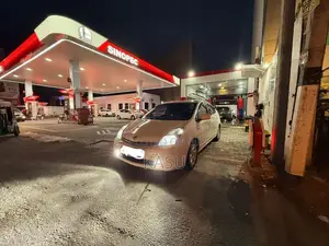 Toyota Prius 2008 Car (Used)
