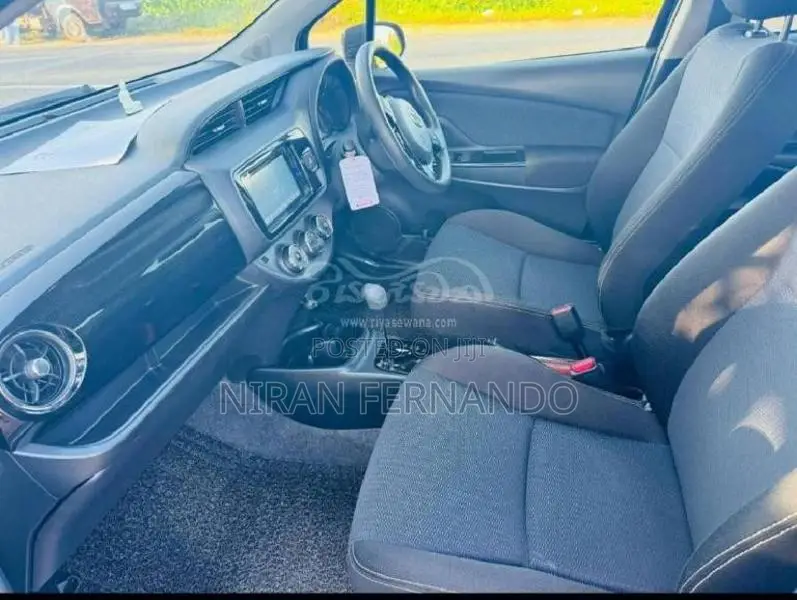 Toyota Vitz 2018 Car (Used)