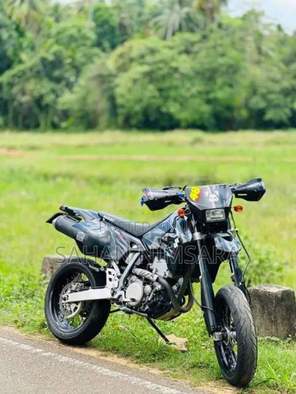 Suzuki Drz 400 SM K8 2008 motorcycle Unregistered (Recondition)