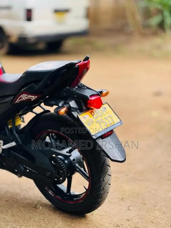 Yamaha FZ-S 2014 Motorbike (Used)