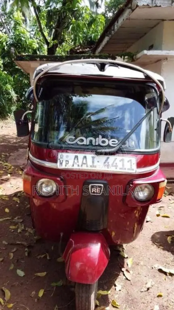 Bajaj 4 Stroke 2013 Three Wheel (Used)