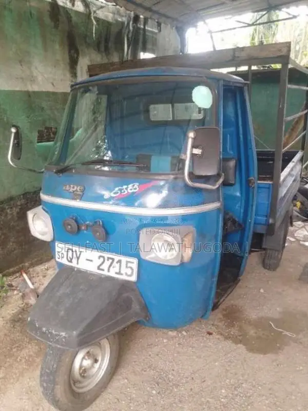 Piaggio Ape 2010 Three Wheel (Used)